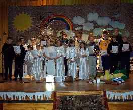 The young sunivchi sing for St. Nicholas